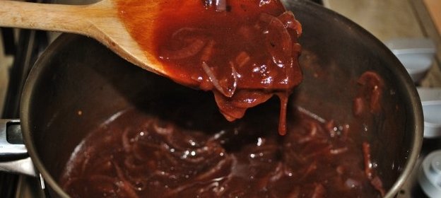 Луково-винный соус