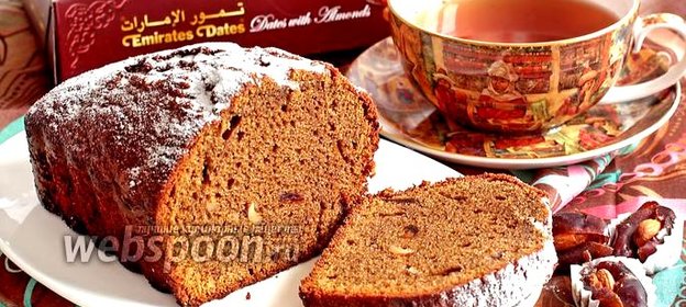 Кофейный кекс с финиками и миндалём