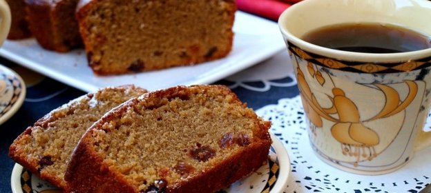 Кофейный кекс с изюмом