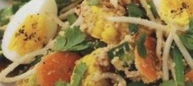 Салат из жареной рыбы с плавленым сыром Способ I