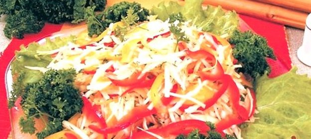 Салат с красным сладким перцем