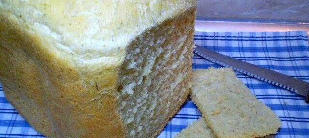 Хлеб с паприкой и укропом