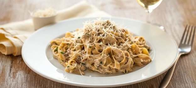 Паста в сливочном соусе