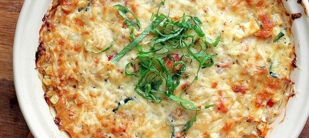 Запеканка из цукини, томатов и сыра