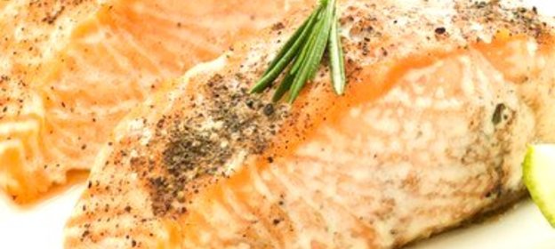 Филе лосося в медово-лаймовом маринаде