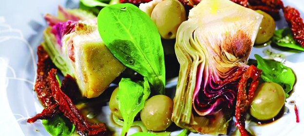 Салат с артишоками