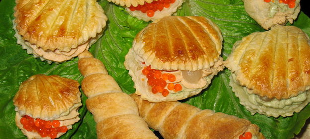 Паста для тарталеток из копченой рыбы и авокадо