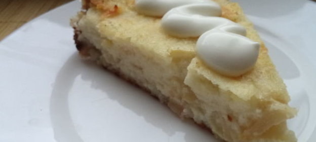 Запеканка из манной каши с яблоками