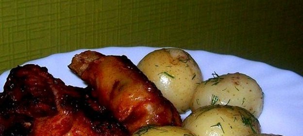 Свиные ребрышки в томатном маринаде