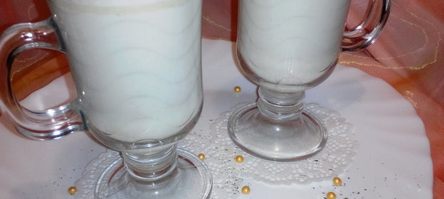 Мятный Белый горячий шоколад Дыхание Весны