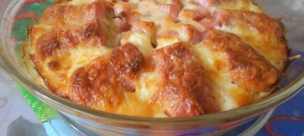 Рисовая запеканка с сосисками