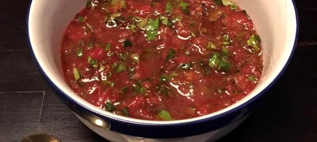 Сырой томатный соус к рыбе и овощам