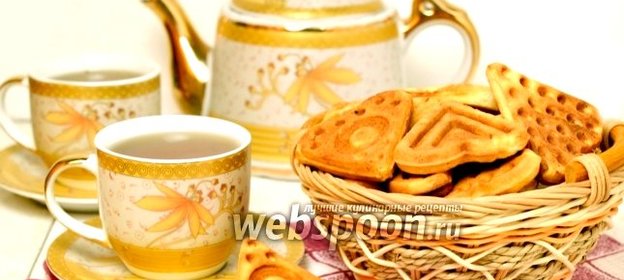 Печенье в «вафельнице» на плите