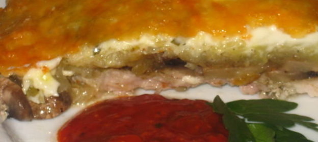 Запеканка рисовая с помидорами