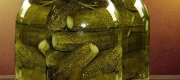Хрустящие соленые огурцы на зиму без уксуса