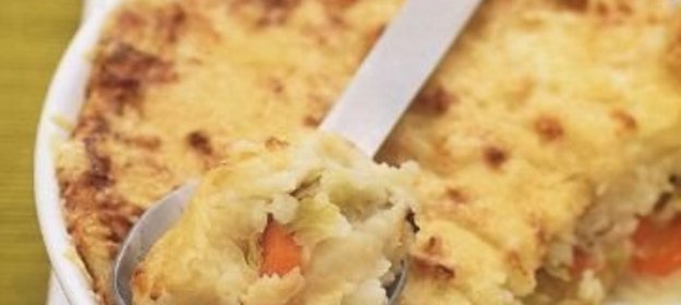 Запеканка картофельная с овощами под сырной корочкой