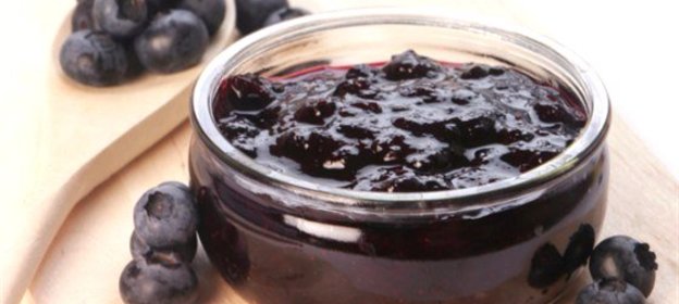 Быстрый черничный соус