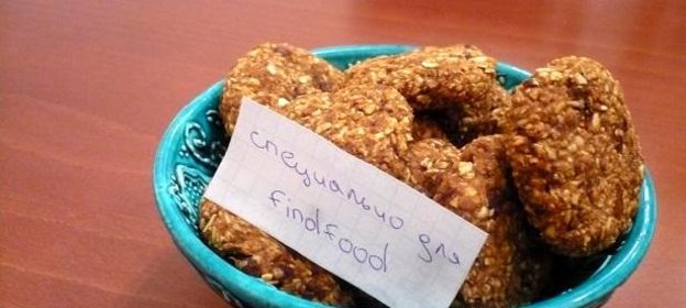Овсяное печенье на финиках