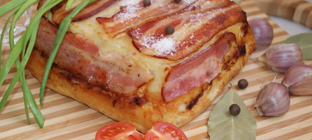 Запеканка из мясного ассорти САЛО для застолья 23 февраля