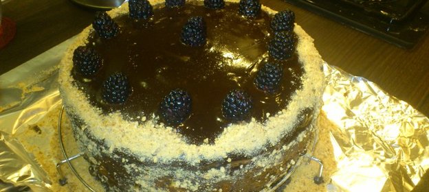 Шоколадно-банановый торт с апельсиновой ноткой