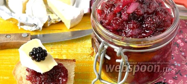 Чатни из яблок и ежевики