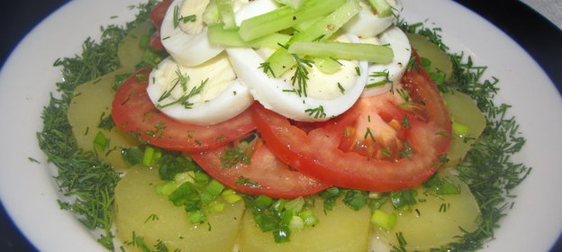 Салат из овощей и яиц по-ковбойски