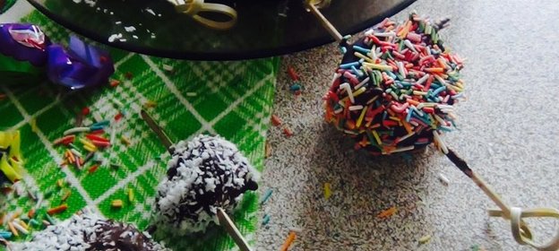 Десерт: бананы в шоколаде. Видео