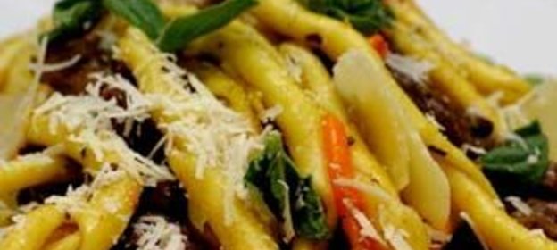 Паста ручной работы с сердцем теленка и лемонграсом