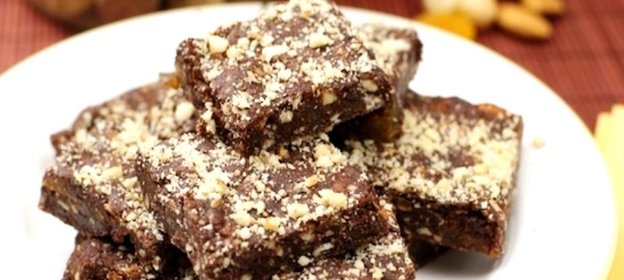 Шоколадное печенье с лесными орехами