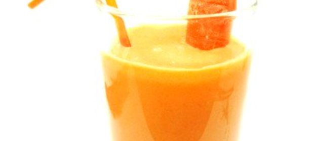 Морковно-манговый смузи