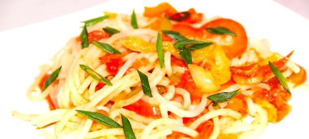 Спагетти с овощами