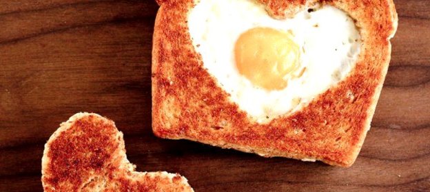 Яичница по‑французски в хлебе