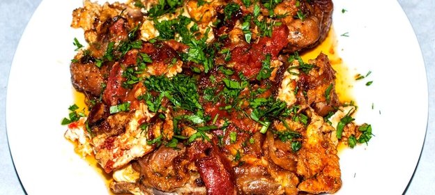 Курица с помидорами