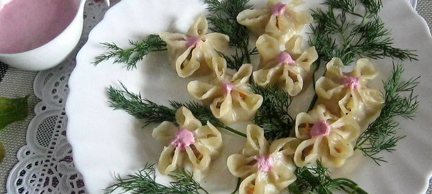 Паровые пельмени со свининой и капустой (дуэль)