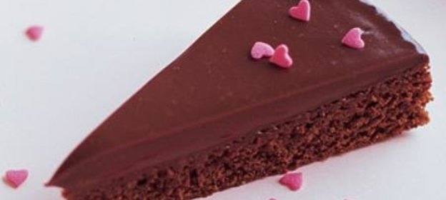 Шоколадные пирожные с глазурью