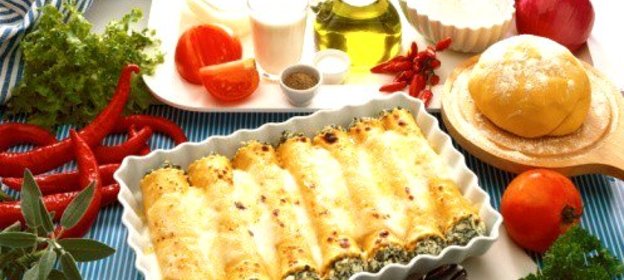 Каннеллони со шпинатом и яйцом
