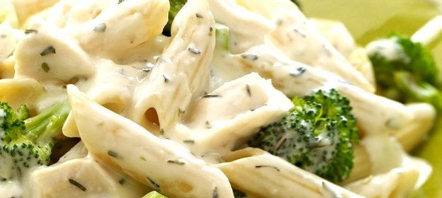 Паста с брокколи в сливочном соусе