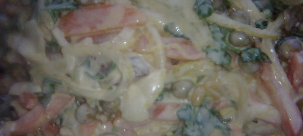 Салат с горошком