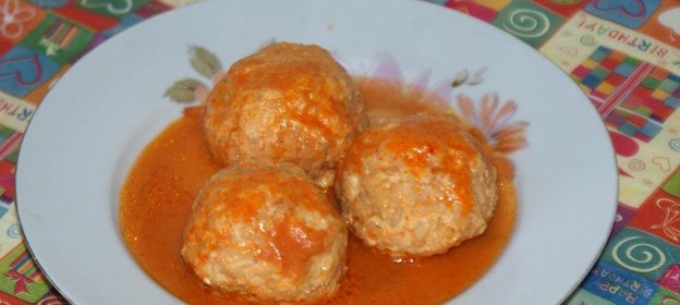 Куриные тефтели с рисом