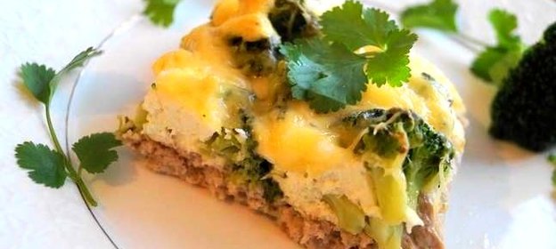 Запеканка из мяса и брокколи
