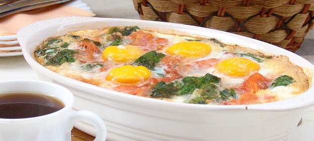 Шпинатно-томатная запеканка к завтраку