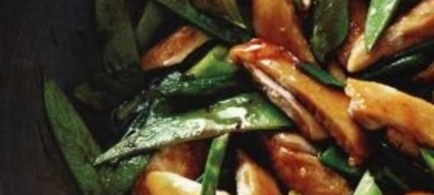 Бульон грибной с домашней лапшой