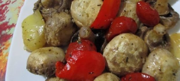 Соус из гранатового сока с орехами