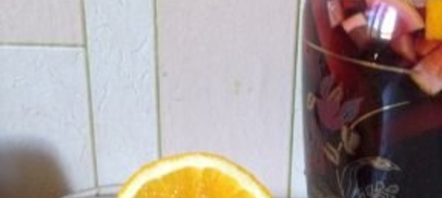 Салат из рыбы в томате с овощами