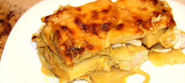 Картофельная запеканка с курицей и сыром
