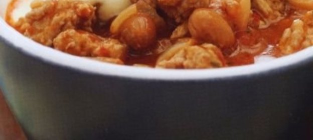 Соус из индюшиного фарша и фасоли