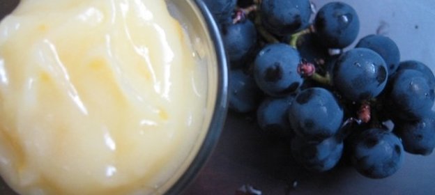 Lemon curd by Carina