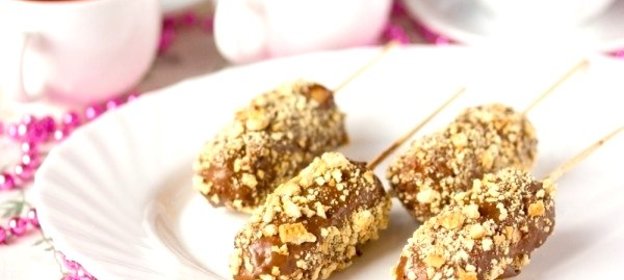 «Эскимо» из бананов в шоколаде