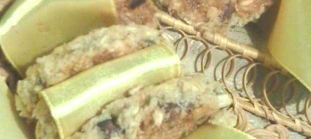 Печенье овсяное с орехами и изюмом