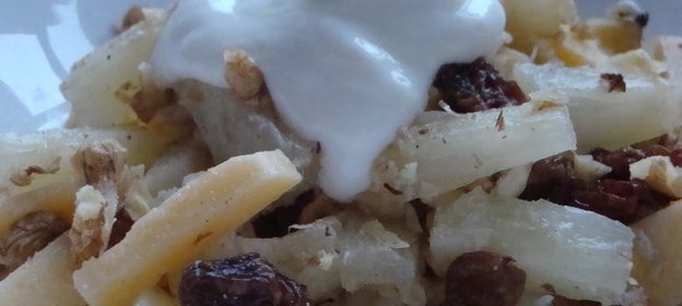 Салат из свежей сельди